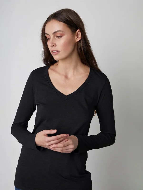 Blaire V-Neck Long Sleeve Top - Black