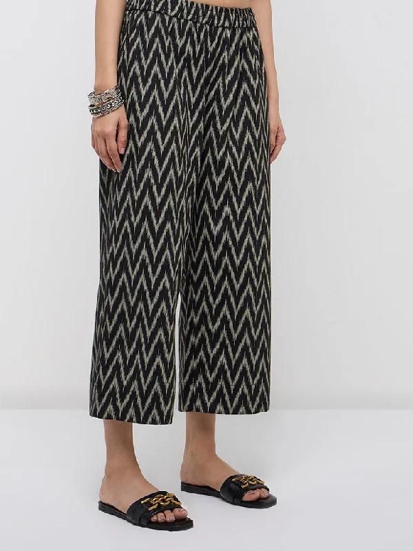 Utsa Black Chevron Ikat Printed Cotton Blend Ethnic Pants