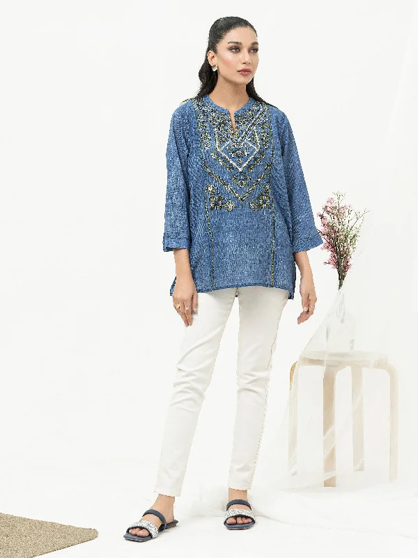 Cambric Kurti-Embroidered (Pret)